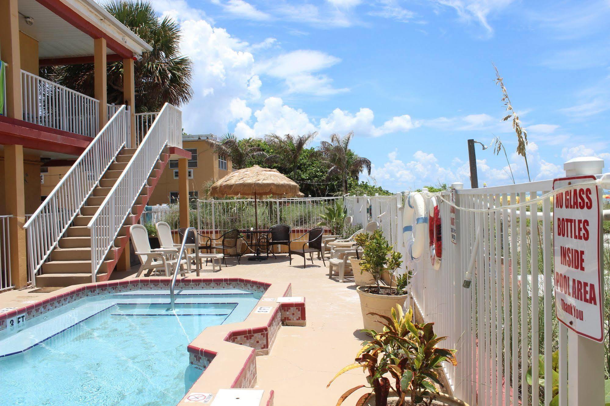 Schooner Hotel St. Pete Beach Ngoại thất bức ảnh